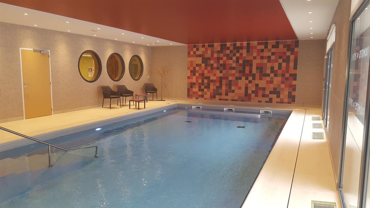 Residence Seniors Domitys Les Hautes Feuilles ランス エクステリア 写真